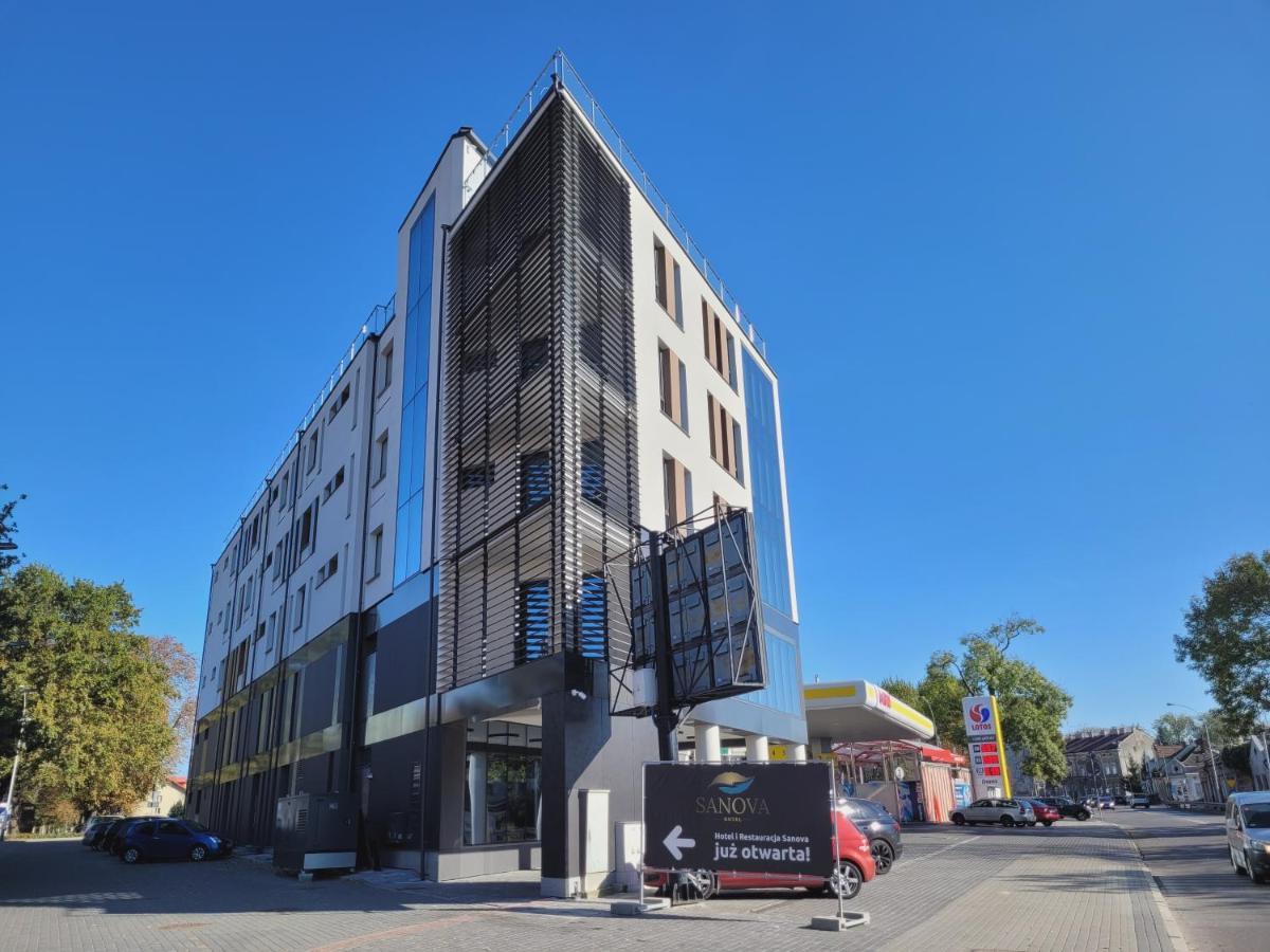 Hotel Sanova Jarosław Exterior foto